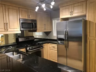 Photo #1: 2134452 Listing 