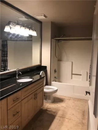 Photo #2: 2134452 Listing 