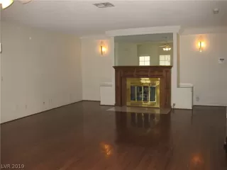 Photo #4: 2134533 Listing 