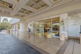 Photo #2: 2134568 Listing 