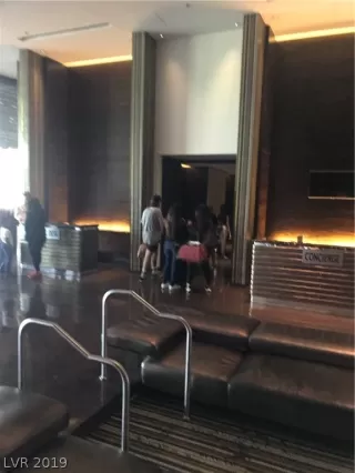 Photo #2: 2134607 Listing