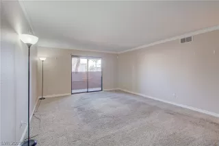 Photo #2: 2134661 Listing