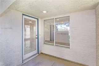 Photo #3: 2134666 Listing