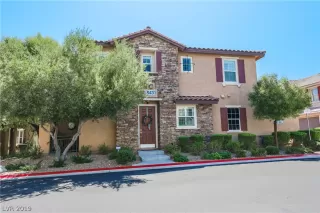 Photo #2: 2134731 Listing