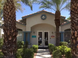 Photo #1: 2134743 Listing