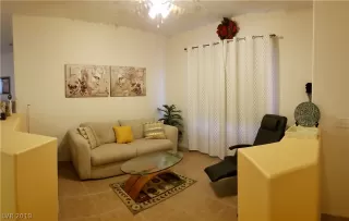 Photo #3: 2134764 Listing 