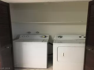 Photo #4: 2134856 Listing 