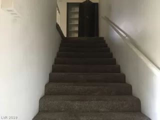 Photo #5: 2134856 Listing 