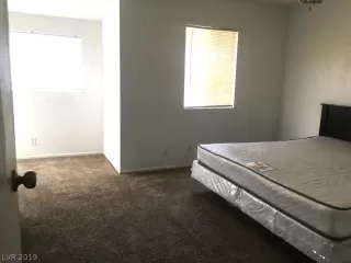 Photo #6: 2134856 Listing 