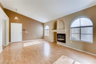 Photo #1: 2134884 Listing