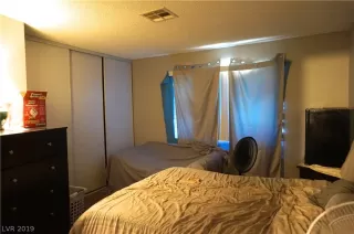 Photo #4: 2134919 Listing