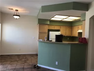 Photo #2: 2134940 Listing 