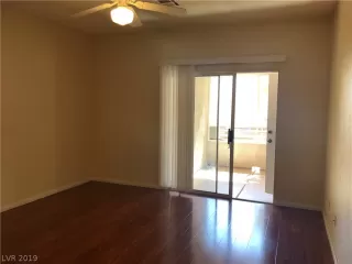 Photo #4: 2134940 Listing 