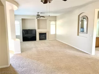 Photo #2: 2134975 Listing 