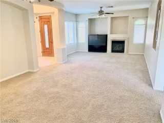 Photo #4: 2134975 Listing 