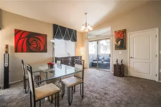 Photo #5: 2135015 Listing