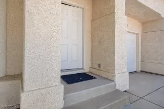 Photo #3: 2135023 Listing