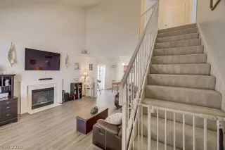 Photo #4: 2135023 Listing