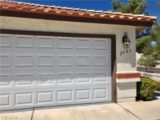 Photo #3: 2135066 Listing 