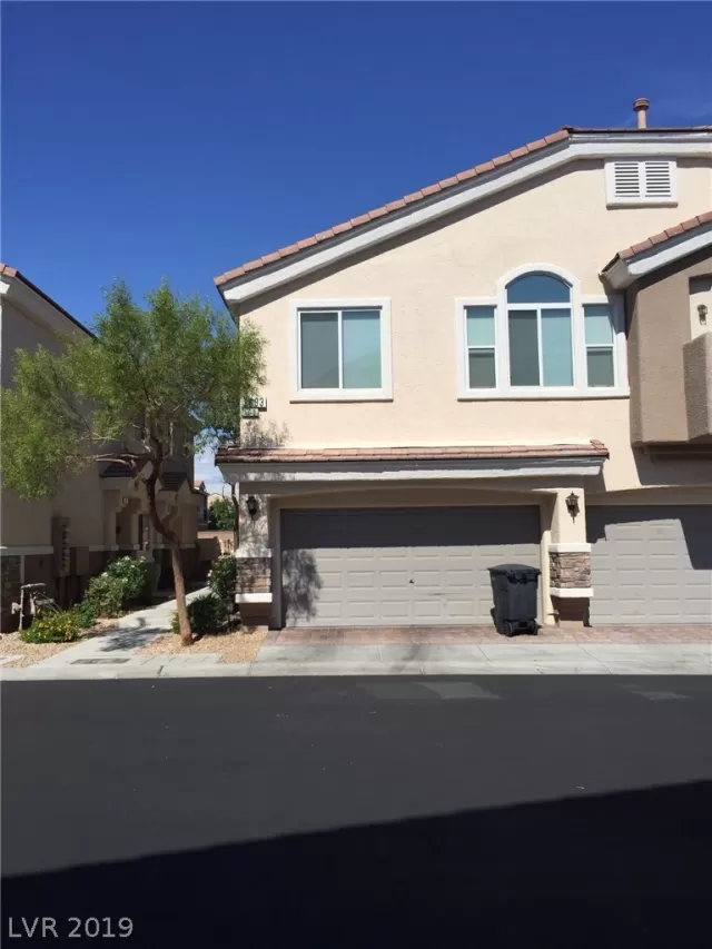 MLS: 2135076 Condo For Sale