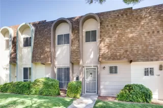 Photo #1: 2135099 Listing 