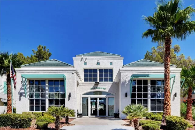 MLS: 2135140 Condo For Sale