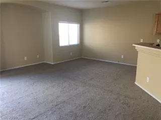 Photo #1: 2135156 Listing