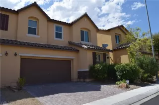 Photo #1: 2135193 Listing