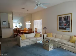 Photo #2: 2135224 Listing