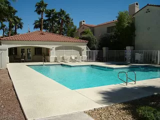 Photo #1: 2135237 Listing 