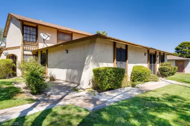 MLS: 2135250 Condo For Sale