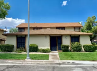 Photo #1: 2135250 Listing