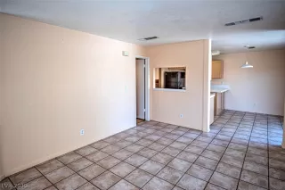 Photo #1: 2135252 Listing 