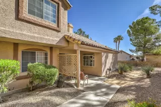 Photo #1: 2135369 Listing 