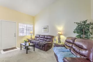 Photo #4: 2135369 Listing 