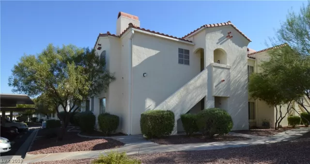 MLS: 2135428 Condo For Sale