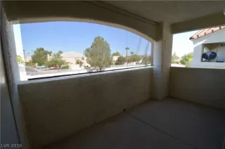 Photo #4: 2135428 Listing 