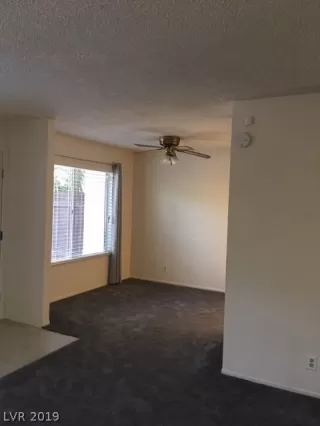 Photo #3: 2135483 Listing 