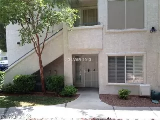 Photo #3: 2135509 Listing 