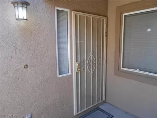 Photo #1: 2135512 Listing 