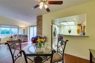 Photo #4: 2135538 Listing 