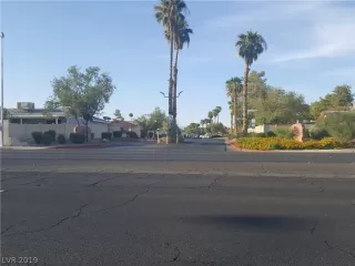 Photo #2: 2135572 Listing 