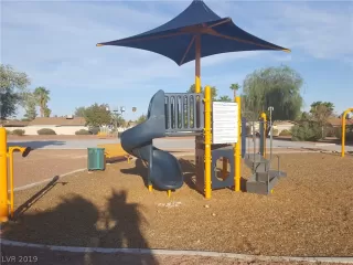 Photo #5: 2135572 Listing 