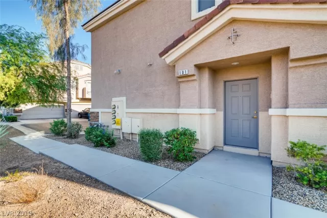 MLS: 2135656 Condo For Sale