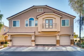 Photo #1: 2135656 Listing 