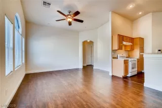 Photo #5: 2135656 Listing 