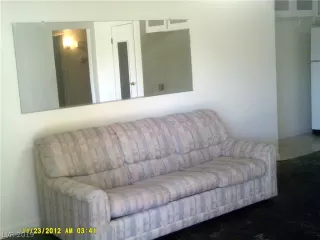 Photo #4: 2135665 Listing 