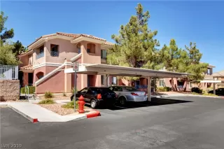 Photo #3: 2135685 Listing