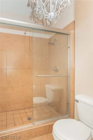 Photo #4: 2135714 Listing