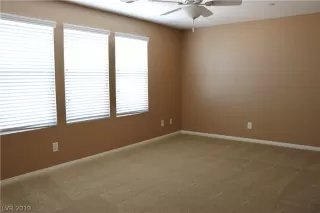 Photo #5: 2135744 Listing 